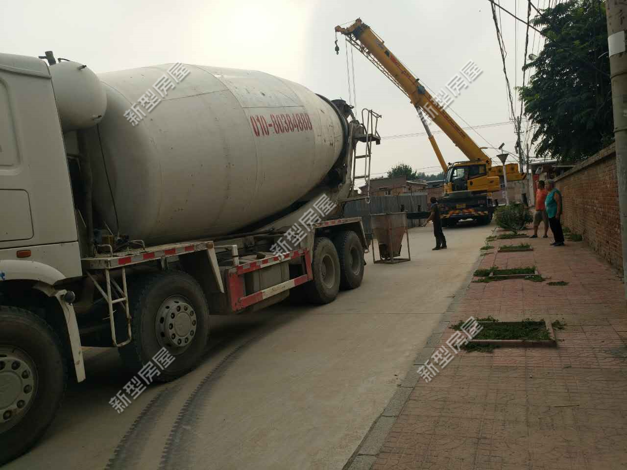 农村自建房浇混凝土有点轻微裂痕,农村自建房混凝土怎样不裂