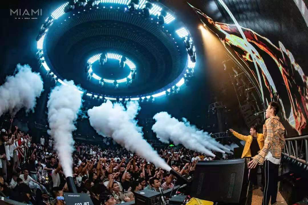 厦门最大酒吧——Miami迈阿密酒吧