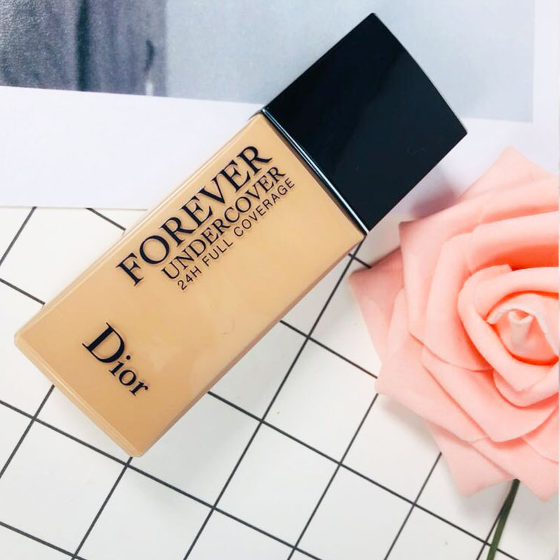 粉底迪奥值得买吗,粉底迪奥