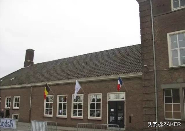 跨过国界线算偷渡吗,国界线能偷渡吗