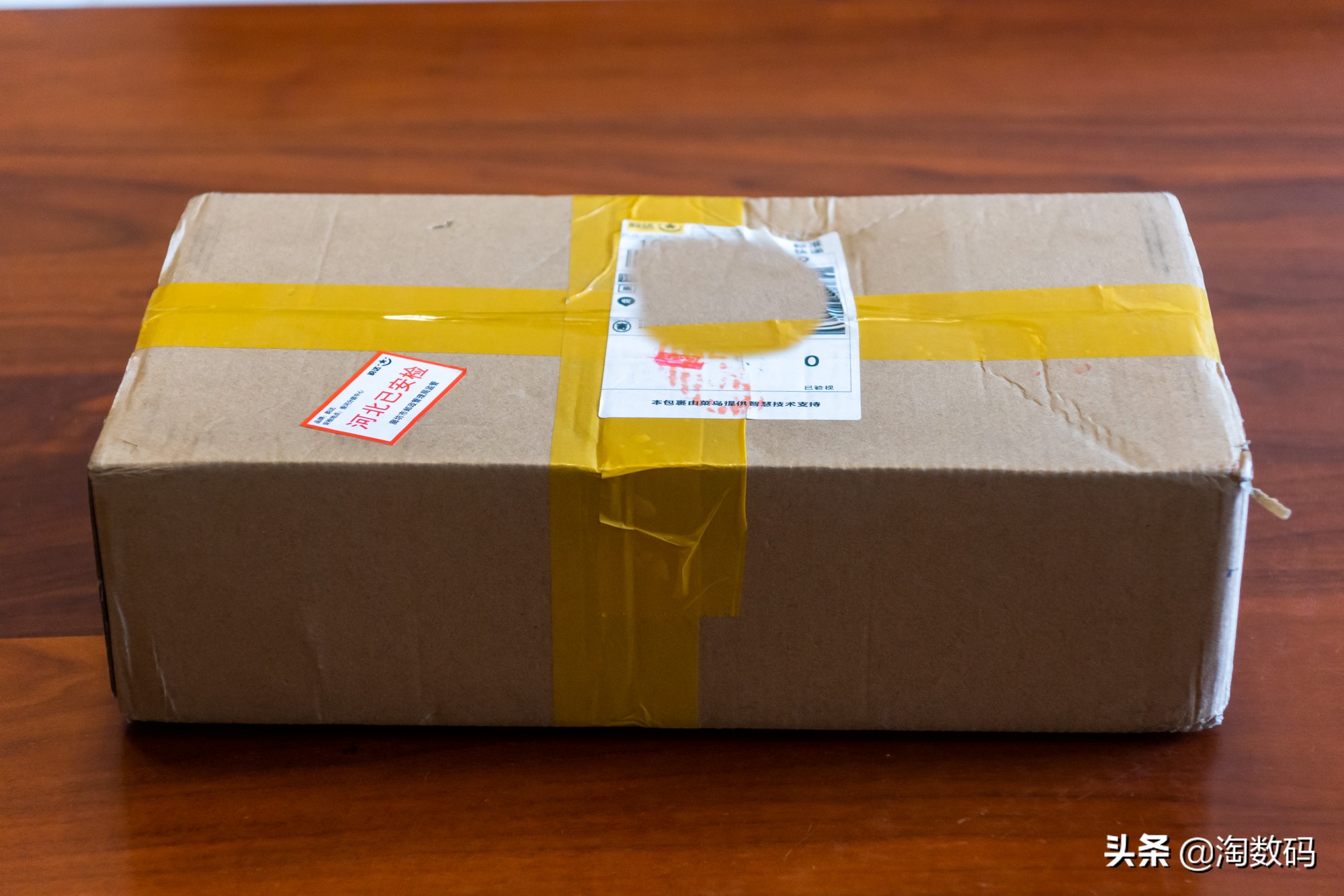 rx580蓝宝石8g超白金吃鸡测试,rx580满血版相当于哪个显卡