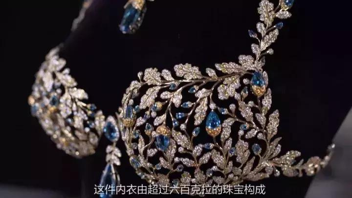 维密天使的内衣该怎么处理,维密天使黑色蕾丝内衣