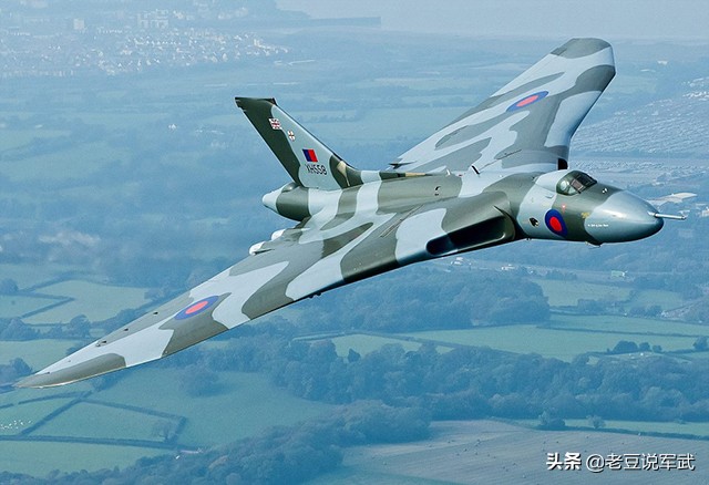 英国胜利者三角翼轰炸机,英国的3v轰炸机