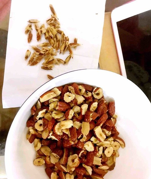 枸杞怎么吃对清肝明目好,枸杞和什么一起喝补肾保肝