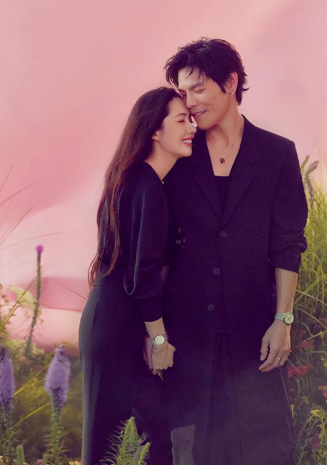 向佐健身励志视频,向佐西装腹肌