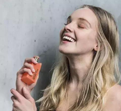 听说常被搭讪的女生，用的是这些香水