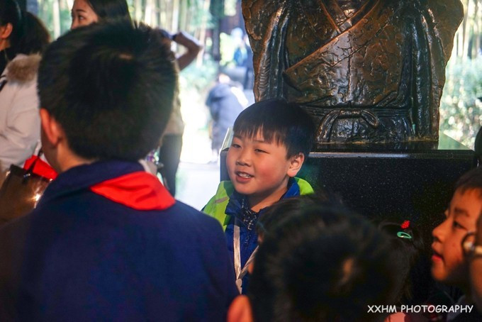 成都本地人去的最好吃的美食,中国姑娘吃成都美食