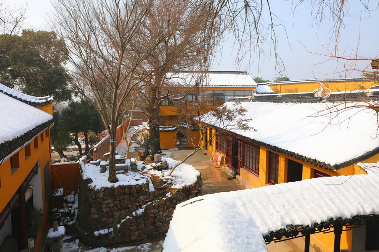 品读40句带笑经典古诗词名句,10首幽默诗词且看诗人段子手