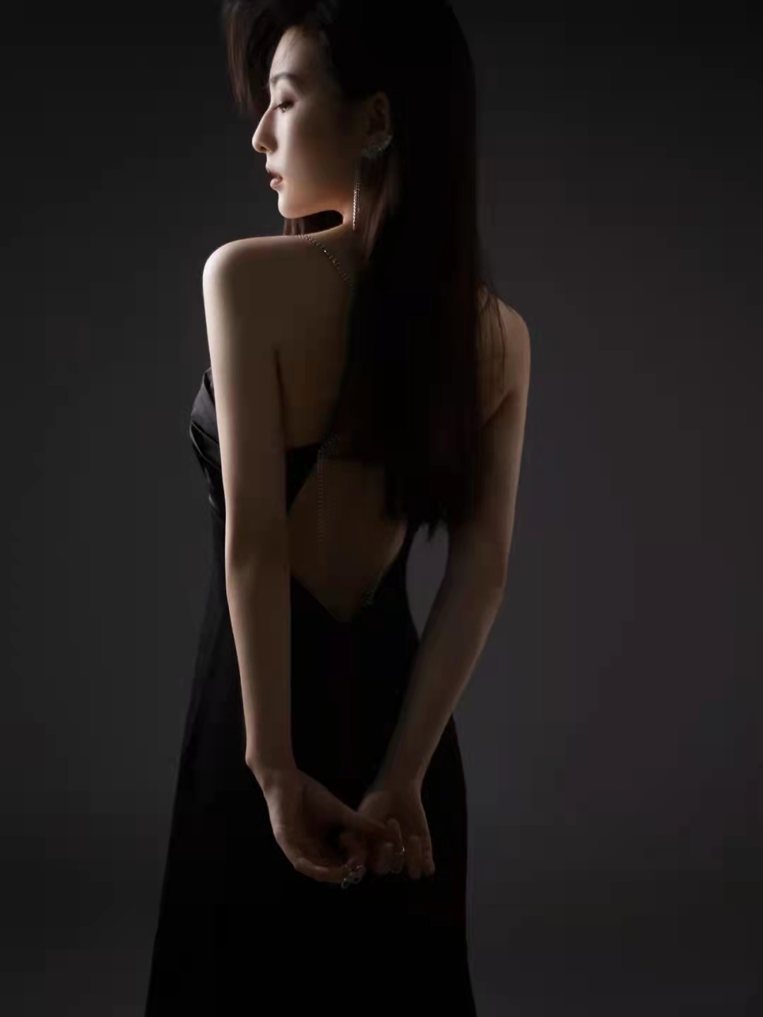 美女素材照片高清无水印,热门美女图片素材手机摄影