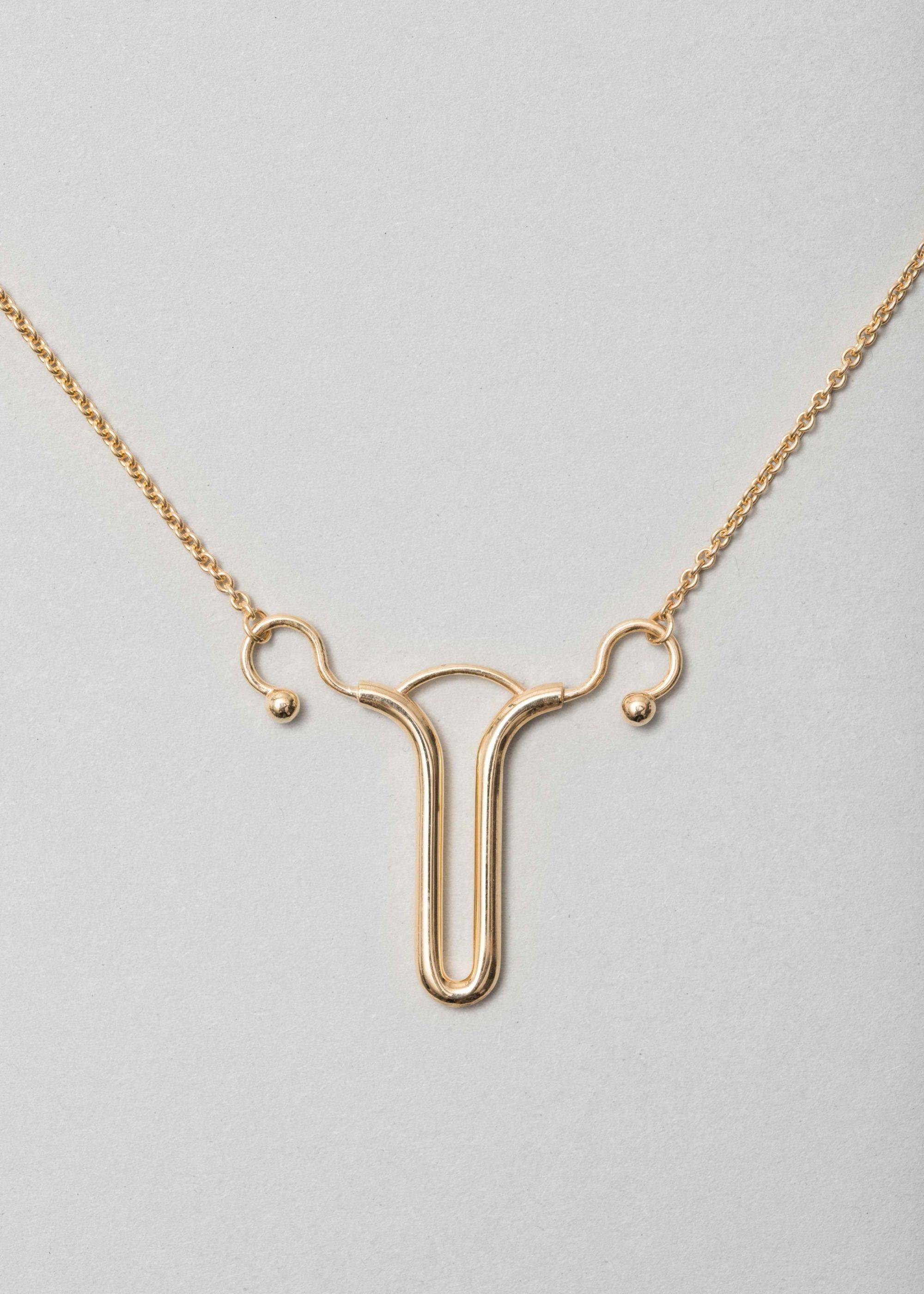 有时候质感就体现在小小的配件上，一件可以陪你穿梭日常的珠宝