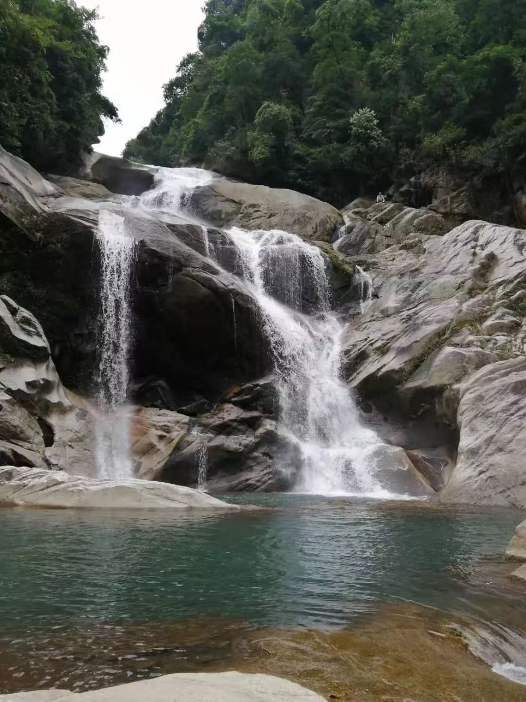 瓒婂煄宀ぇ宄¤胺缇庢櫙,妗傛灄鍏ㄥ窞澶ф儬鐎戝竷