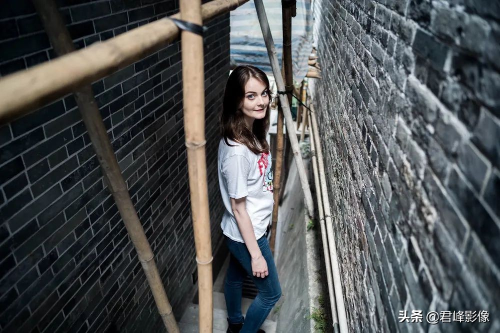 28mm镜头优缺点,28mm焦段广角够用吗