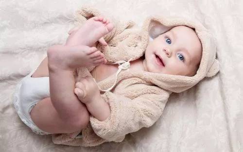 宝宝上火了怎样降火十几天,宝宝上火能自愈吗