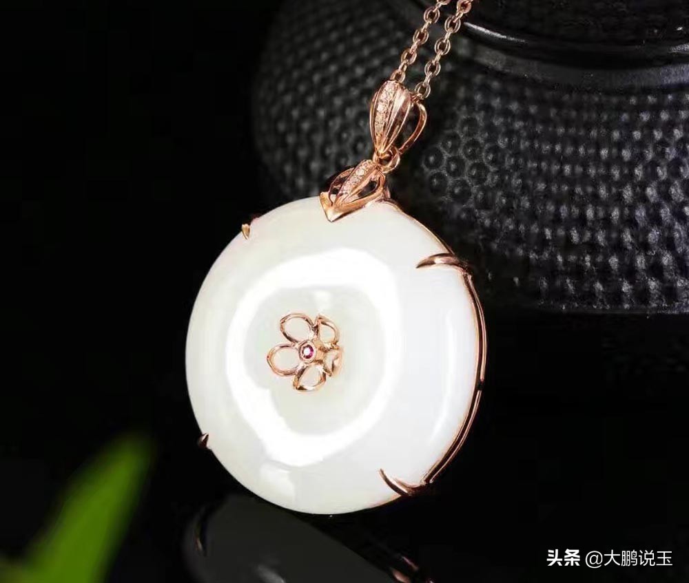 和田玉平安扣有什么寓意,大鹏说玉真假