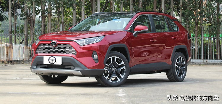 rav4荣放2024款对比crv,2.0rav4和1.5tcrv哪个省油