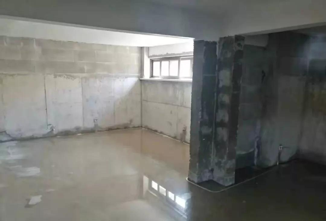 操作绝了!挖地下室做“底跃”,开发商赚惨了