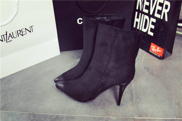 绒面鞋非常脏怎么洗,绒面鞋脏了怎么打理