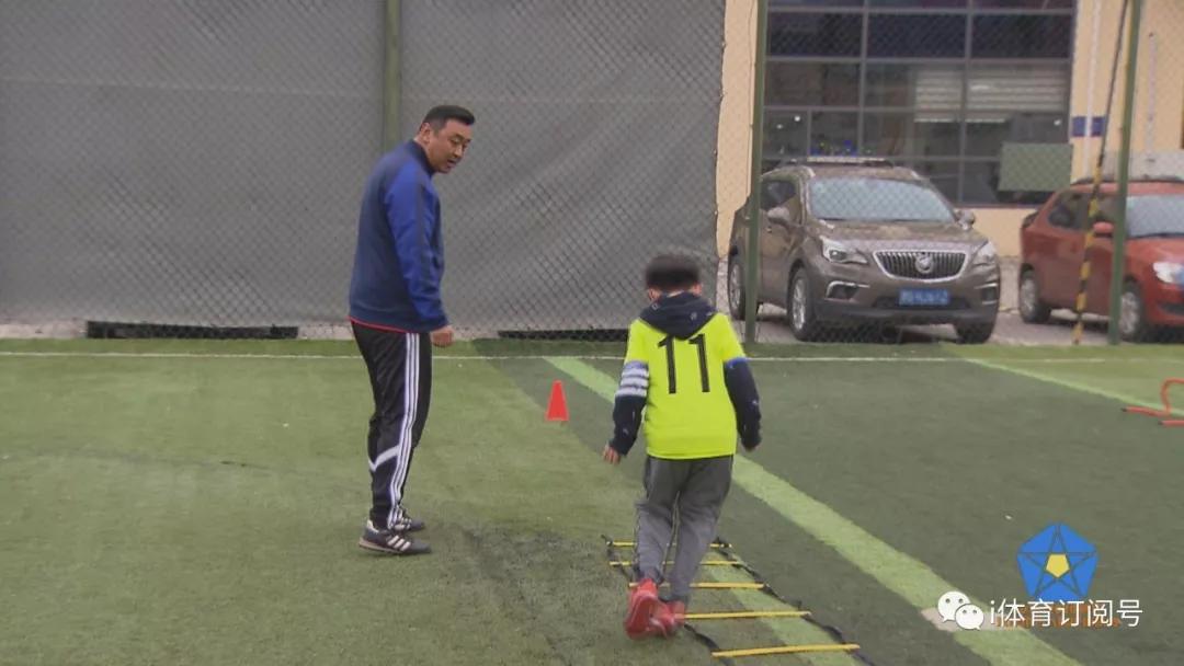 鍛ㄧ函鏁欑粌,鍛ㄧ函宸呭嘲瀵瑰喅