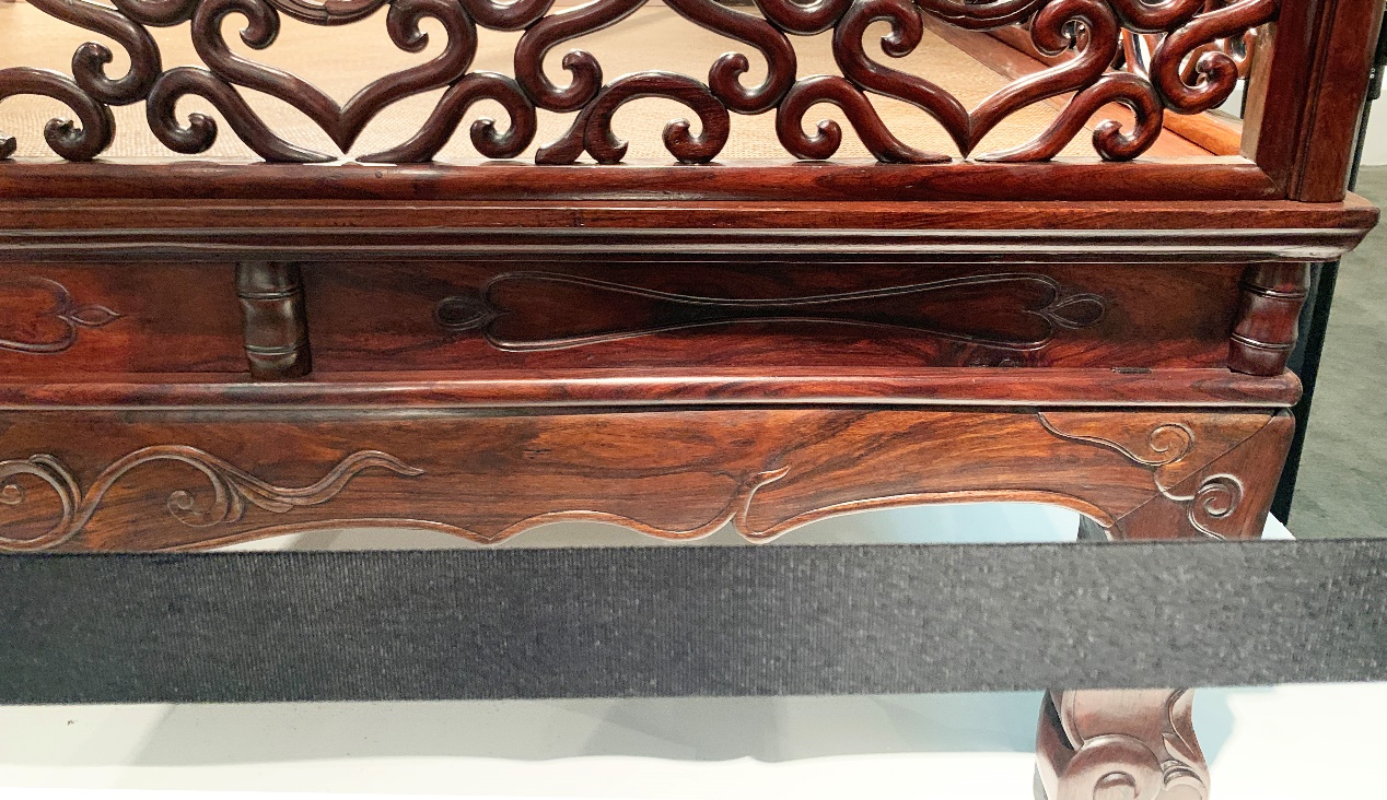 黄花梨有锯齿纹,黄花梨有紫色锯齿纹路