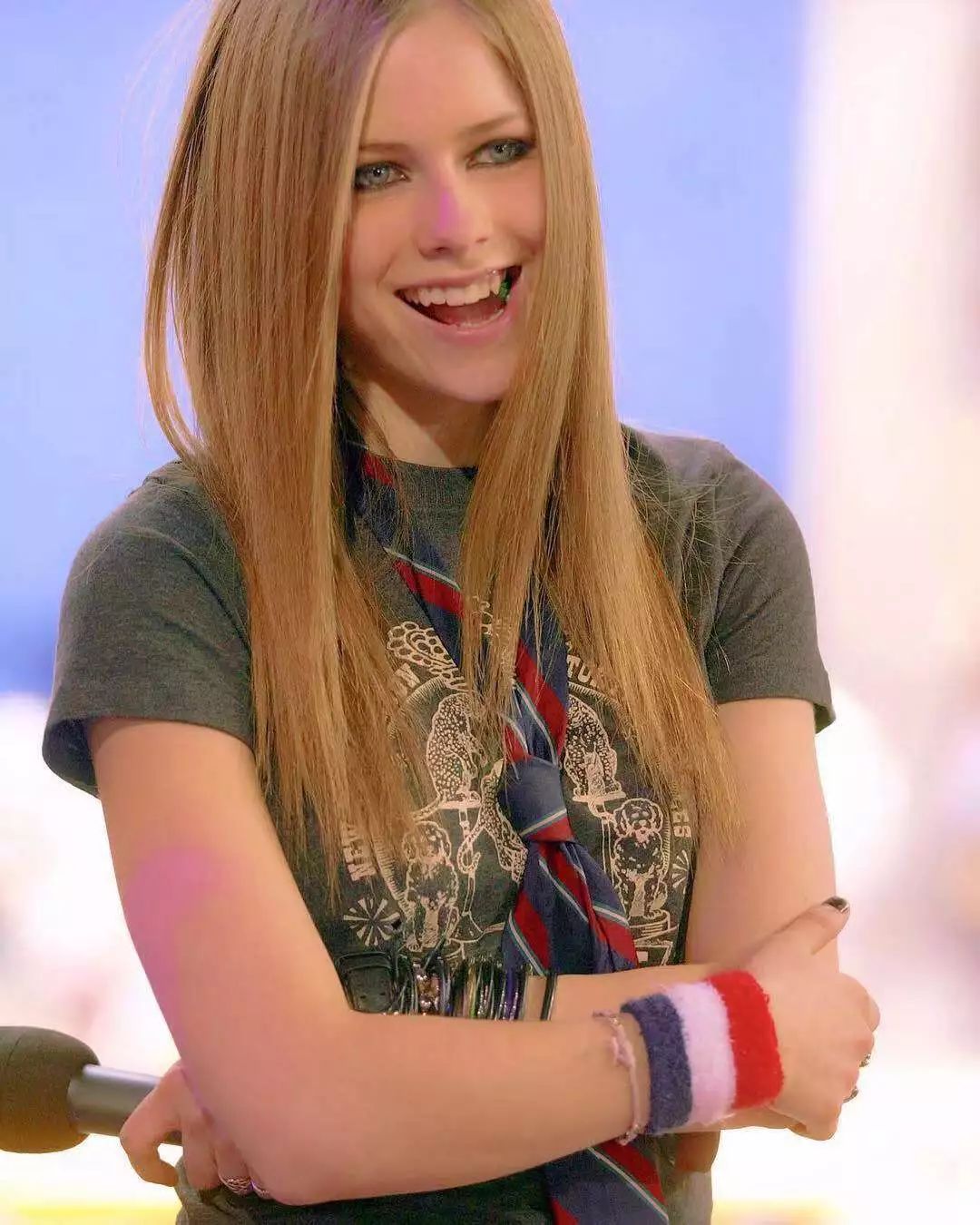 朋克公主艾薇儿颜值巅峰时期,欧美明星艾薇儿