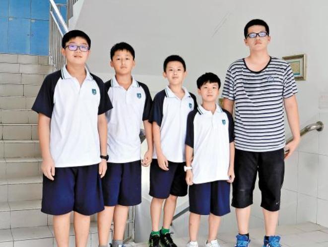 初中时身高怎样才算标准,学生身高标准是多少