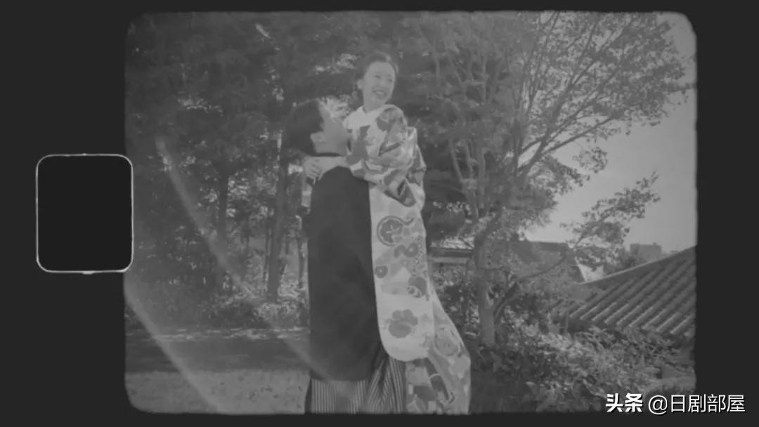 akb48板野友美毕业演唱会,akb48总选举板野友美