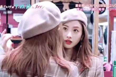 当下最受欢迎的发型100多款,最流行的发型趋势这5种发型必火