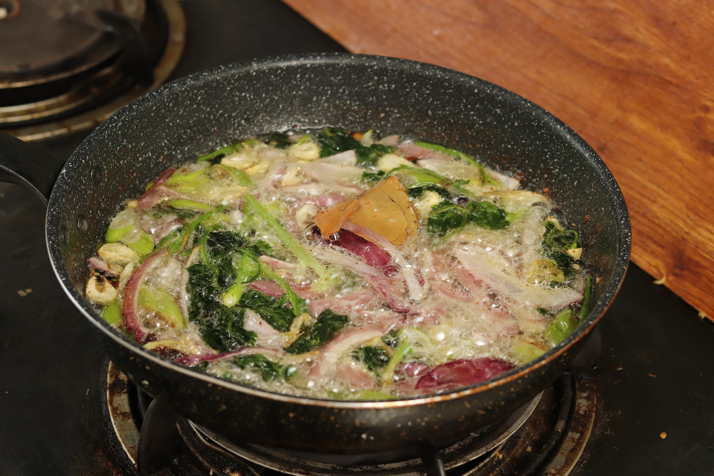 老干妈香辣脆油辣椒做法,饭店辣椒油正确做法