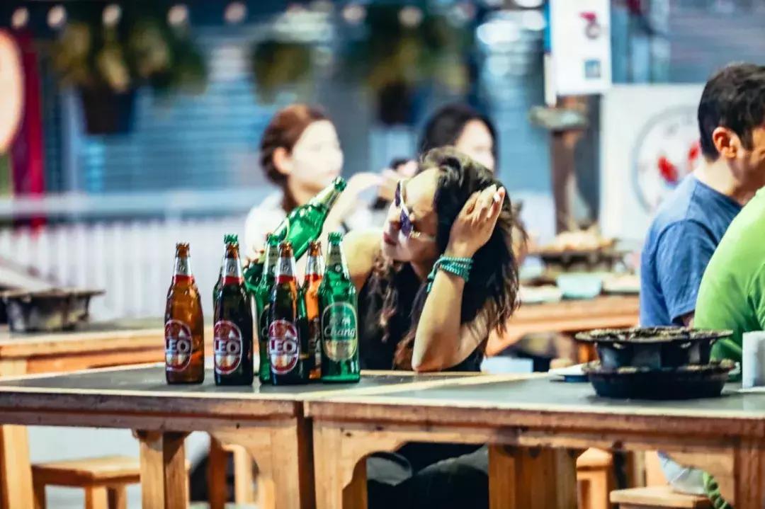 在清迈逛夜市感受泰国人慢生活,去清迈享受放下脚步的慢生活