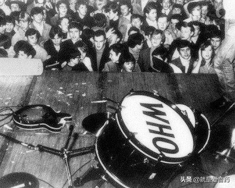 吉他有几种玩法,吉他的几种玩法