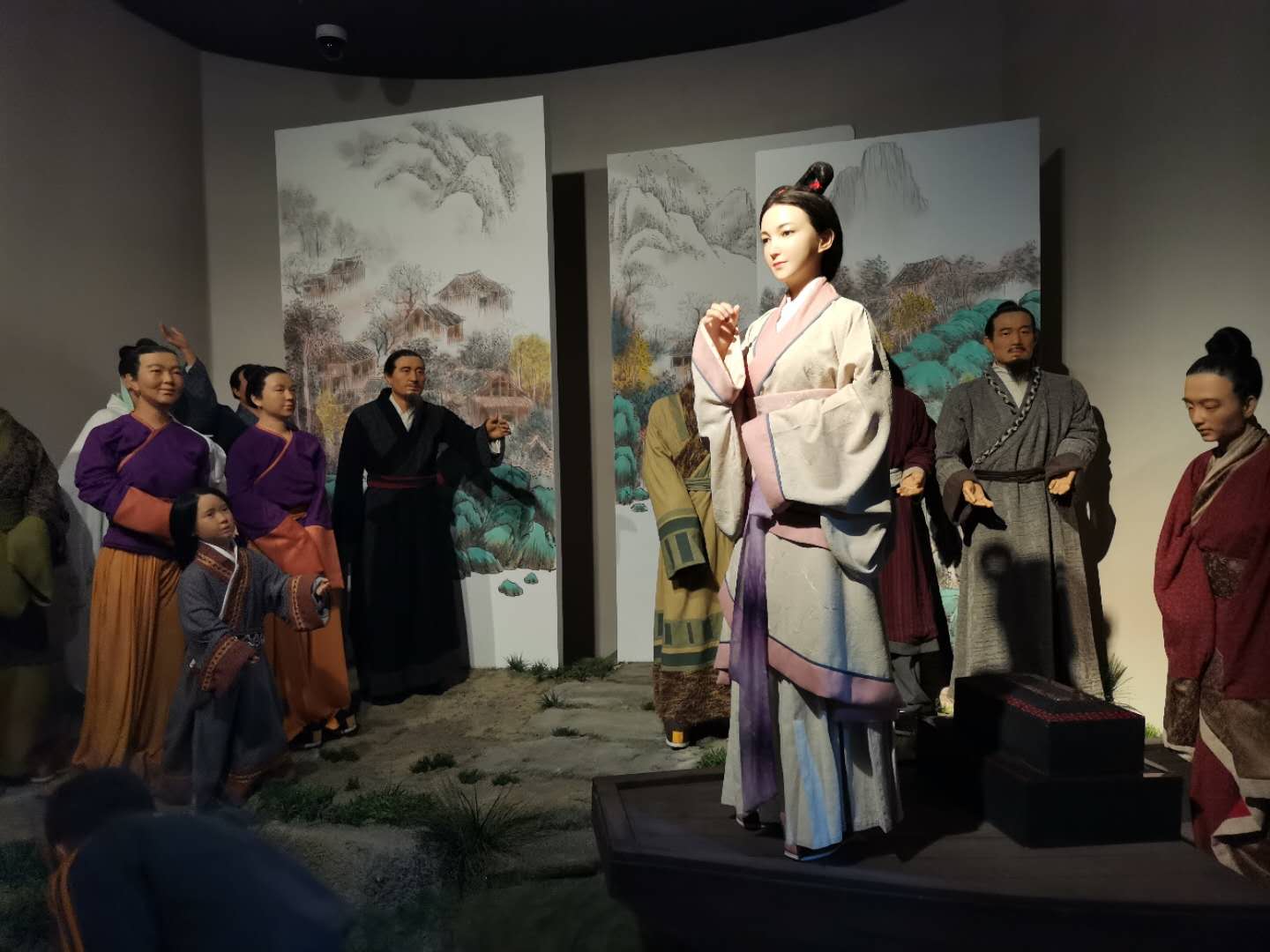 呼和浩特昭君博物院:中外驰名西汉古墓――昭君墓