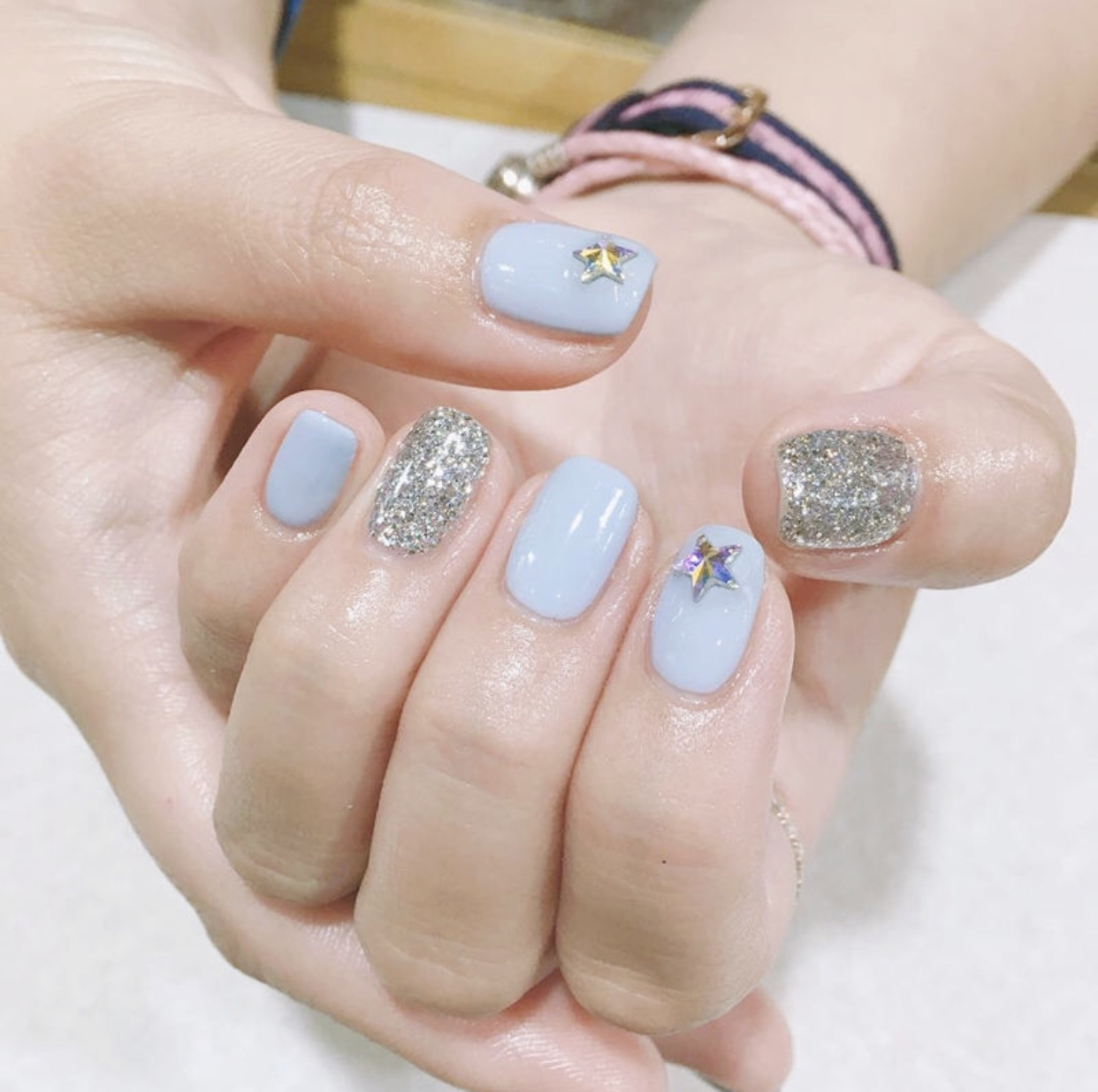 闪亮又质感的美甲造型,超亮异形美甲钻