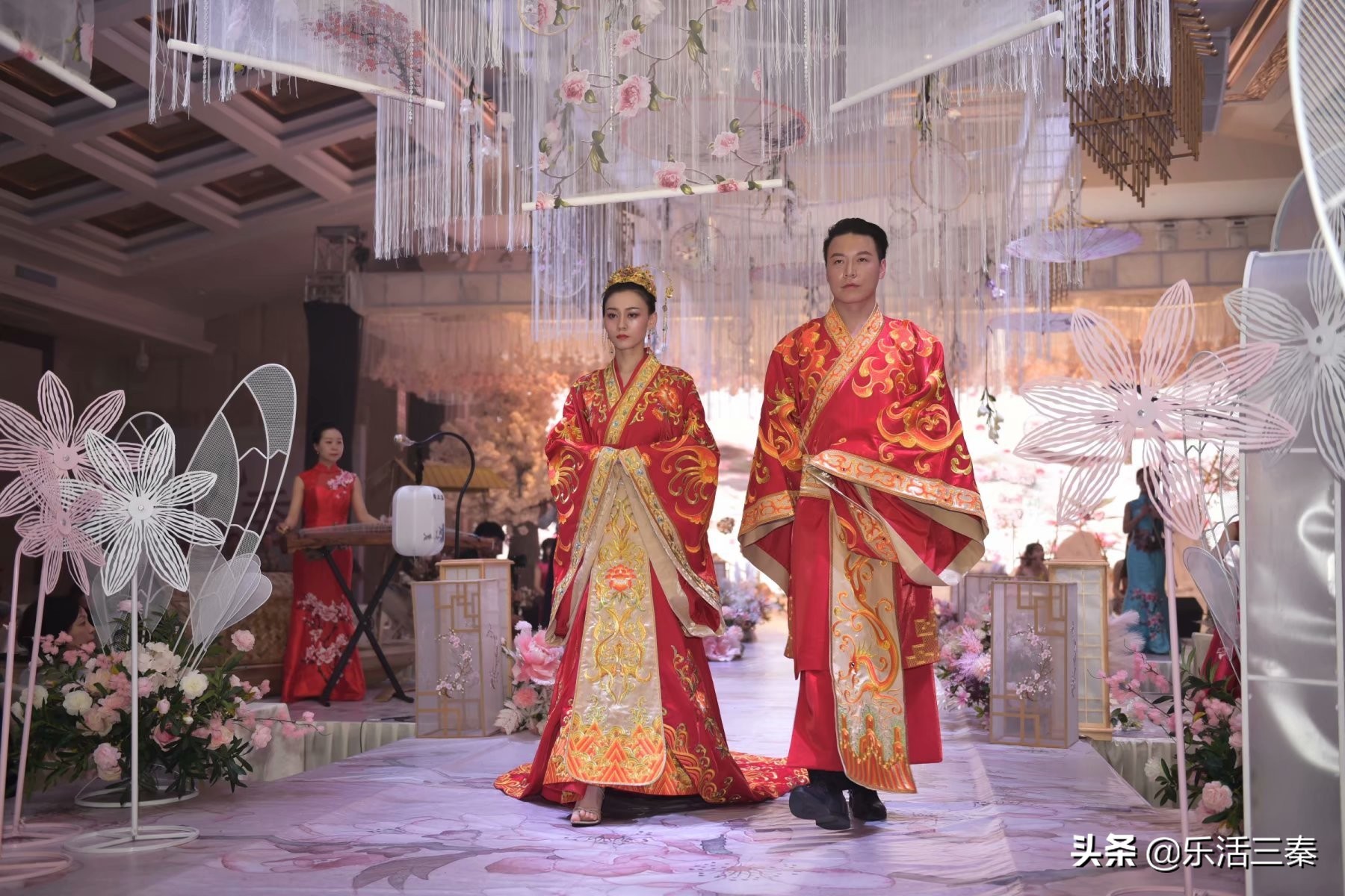 “春华”婚礼秀在罗曼宴会中心浪漫演绎