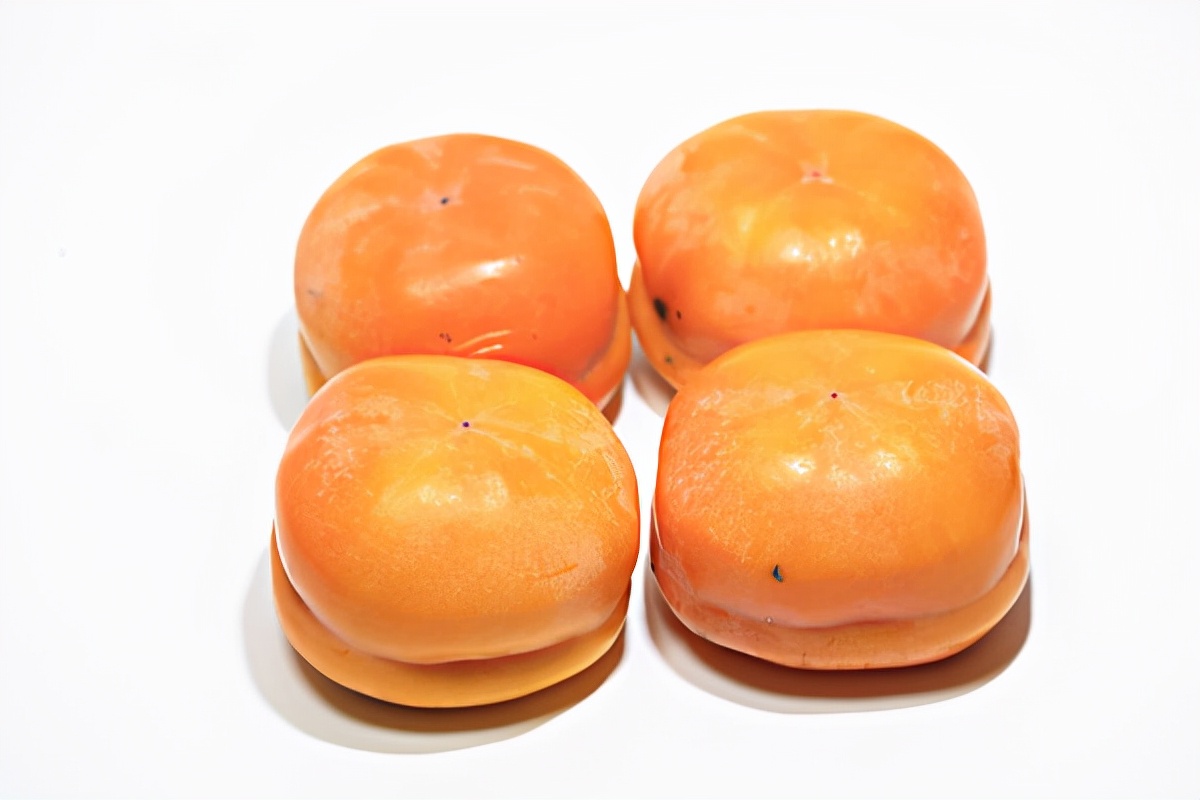 河北满城磨盘柿子,脆甜磨盘柿子