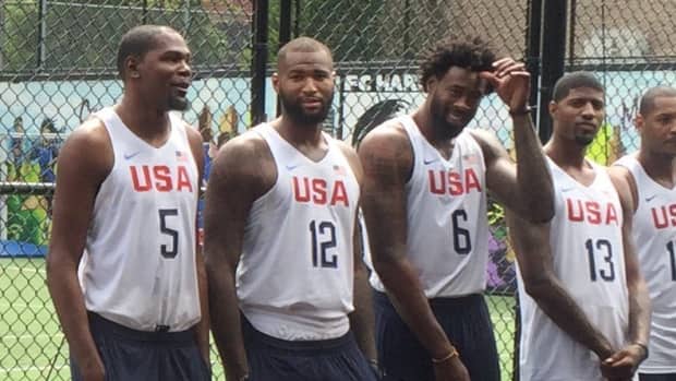 杜兰特官方裸足身高,杜兰特暴露真实身高