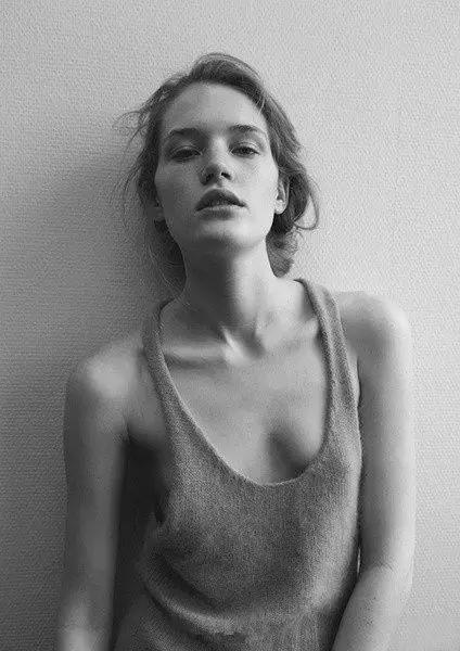 胸大夏天怎样穿,夏天胸大怎么穿