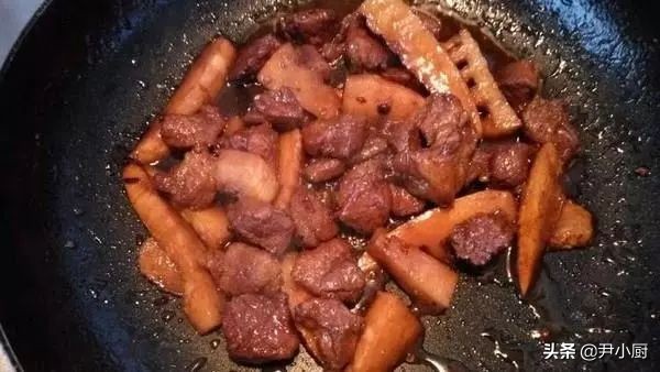 没吃完的猪肉切记不要放冰箱！肉贩子教我土方法，放1年照样新鲜