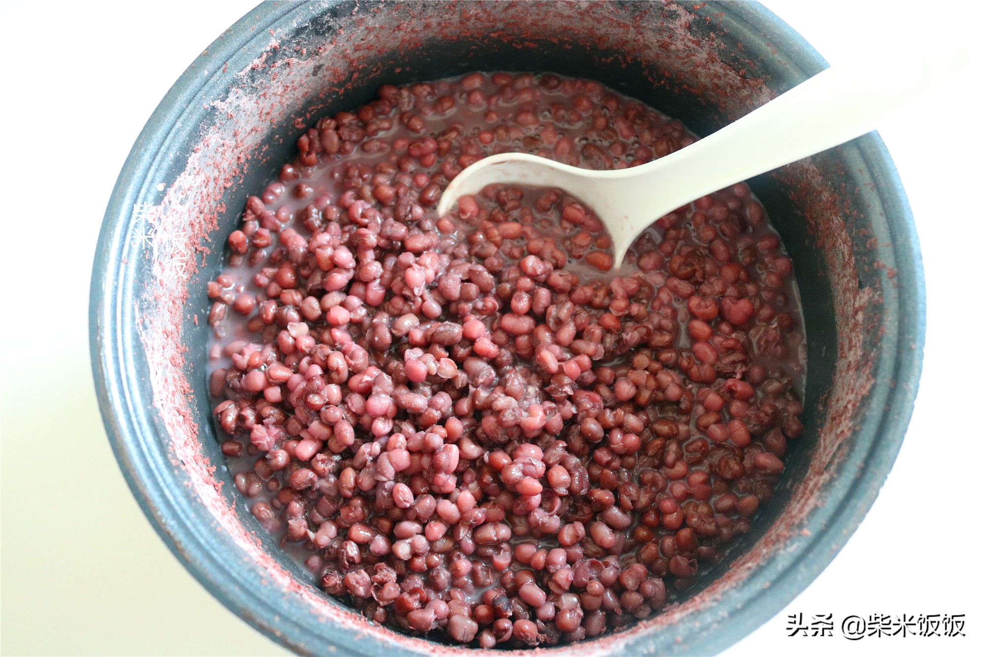豆沙煮好怎么做红豆沙,做红豆沙馅不放油行不