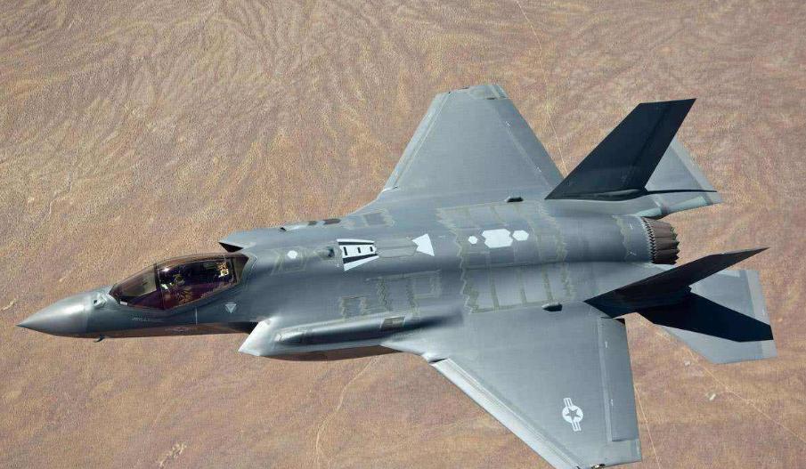 美国f35飞行员起飞全过程,美国f-35震撼飞行视频