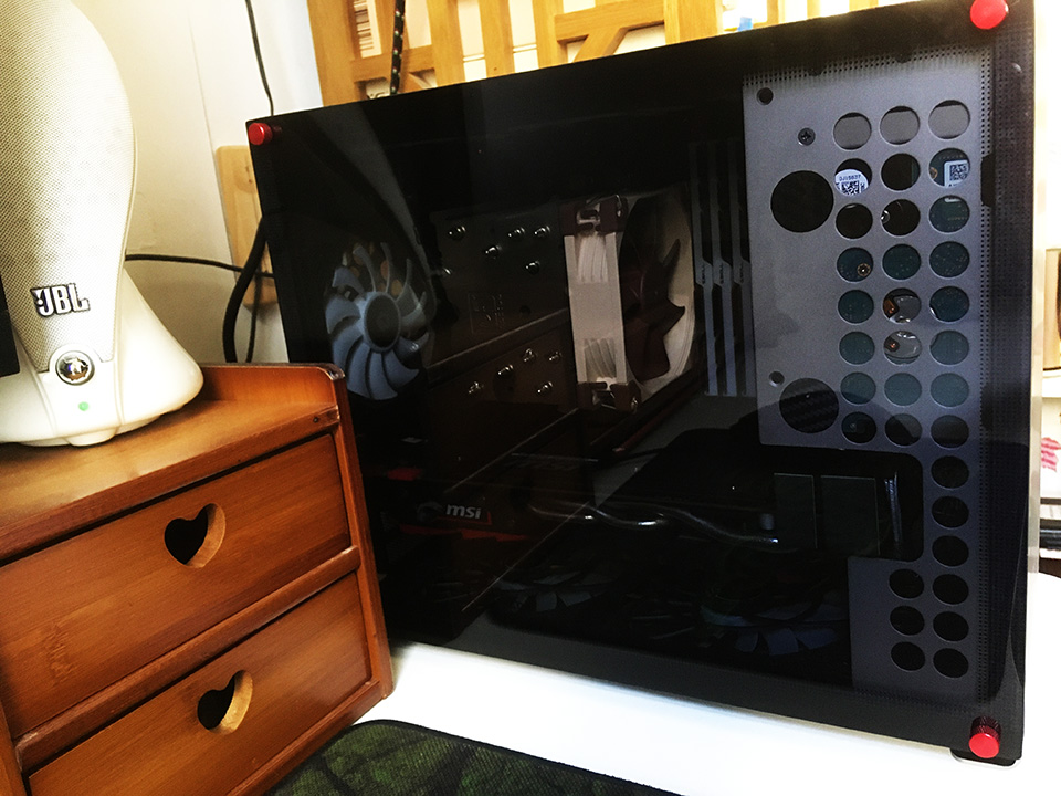 迷你小机箱怎么加装显卡,小机箱改装显卡竖装