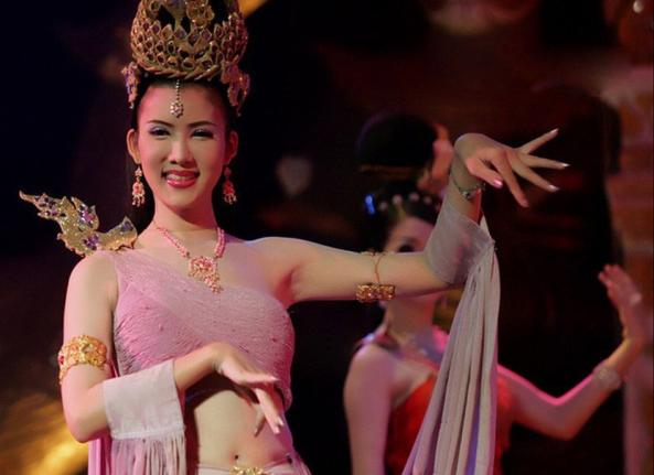 去泰国千万不要买的水果,到泰国不要带的东西