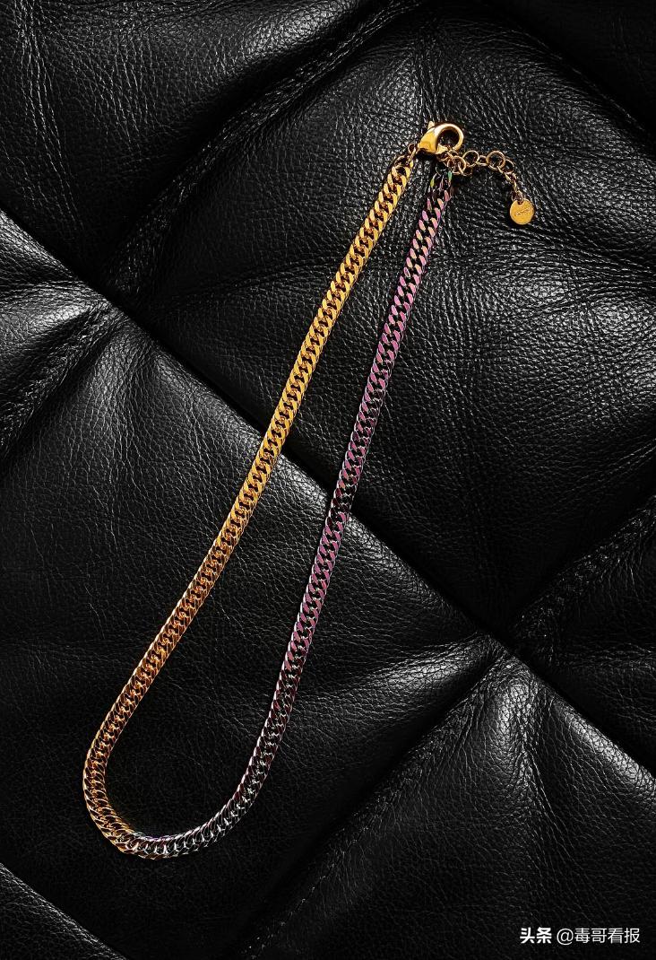 搞定这3类首饰，让你的穿搭脱颖而出