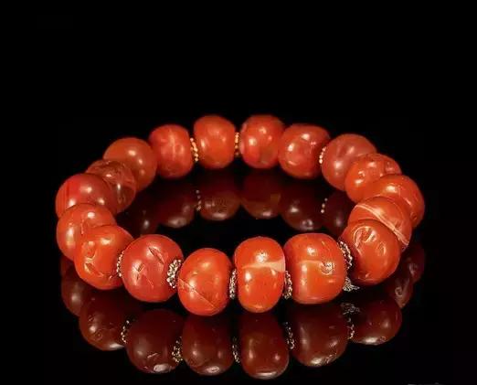 清朝最美手串图片 (清朝王族的奢侈手串真心美到极致)