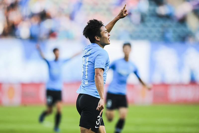 恒大离队二十将——“龙龙”郑龙