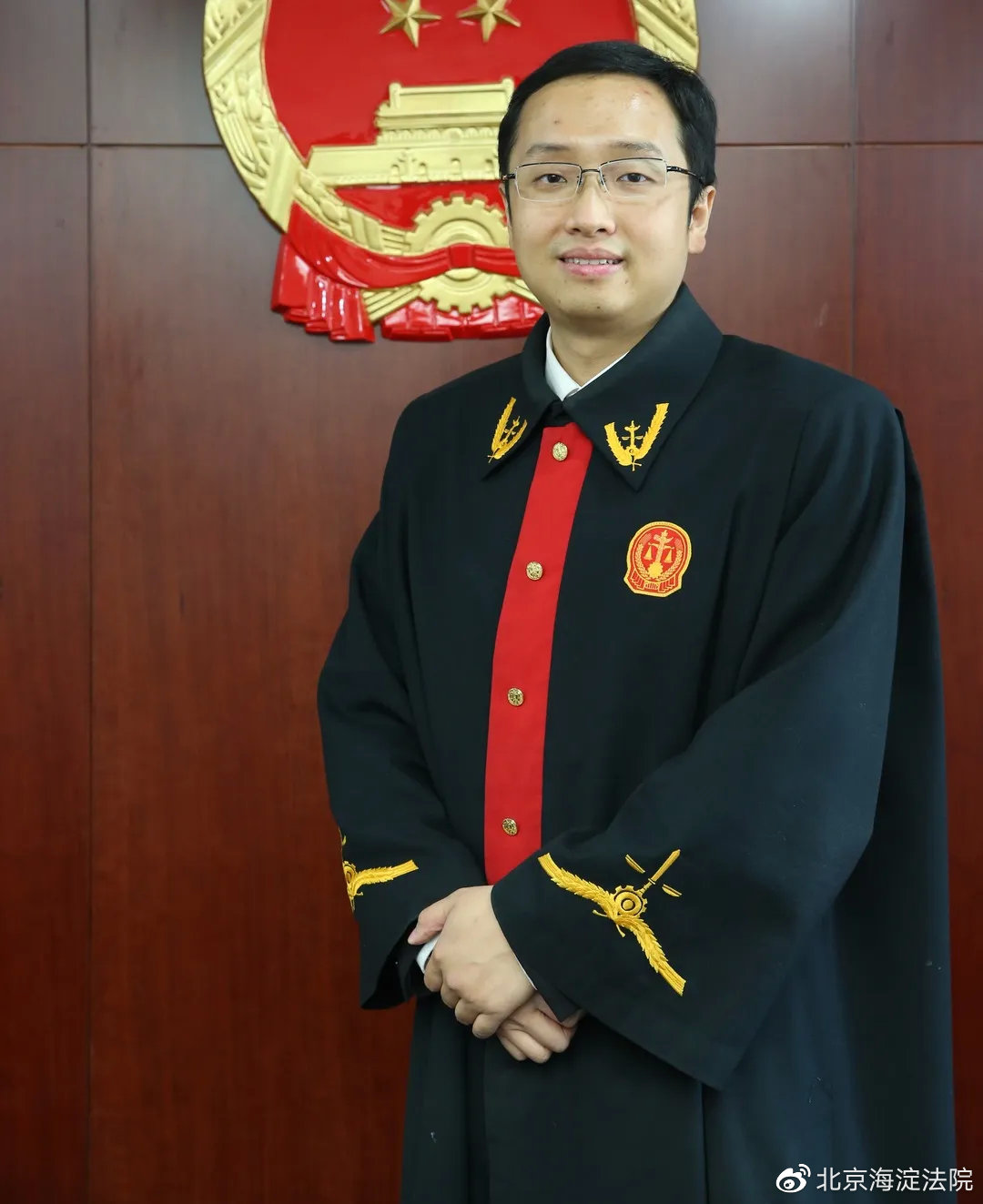 私密空间*拍偷**、AI换脸？看看民法典人格权编如何回应！