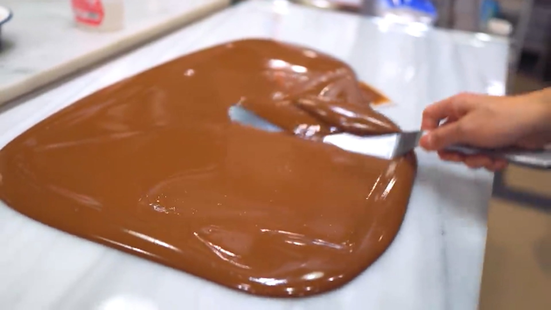 怎样用100%巧克力豆自制巧克力,论一个美味的巧克力的制作过程