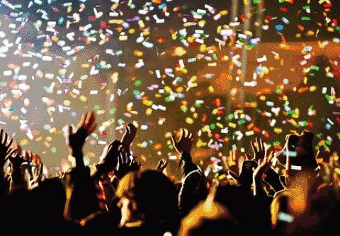 鹏城八月欢乐游购物补贴领取,鹏城欢乐游购汽车文化节惠民车展