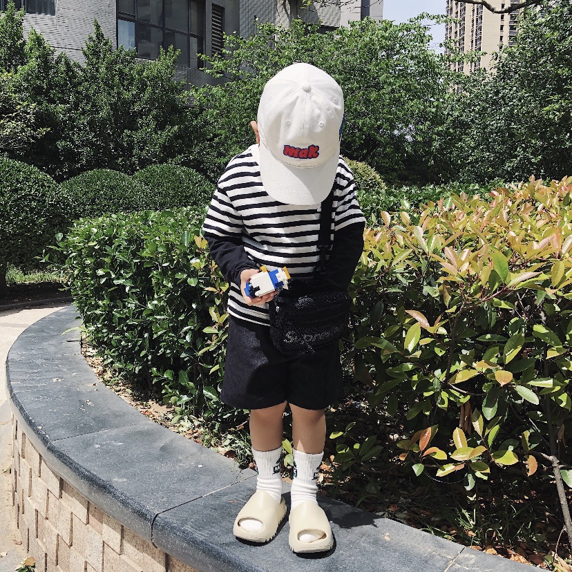 长腿袜怎么穿才更漂亮呢,今年流行的连脚袜穿搭