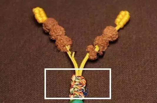 无绳结手串打结方法,文玩核桃手串绳结打法