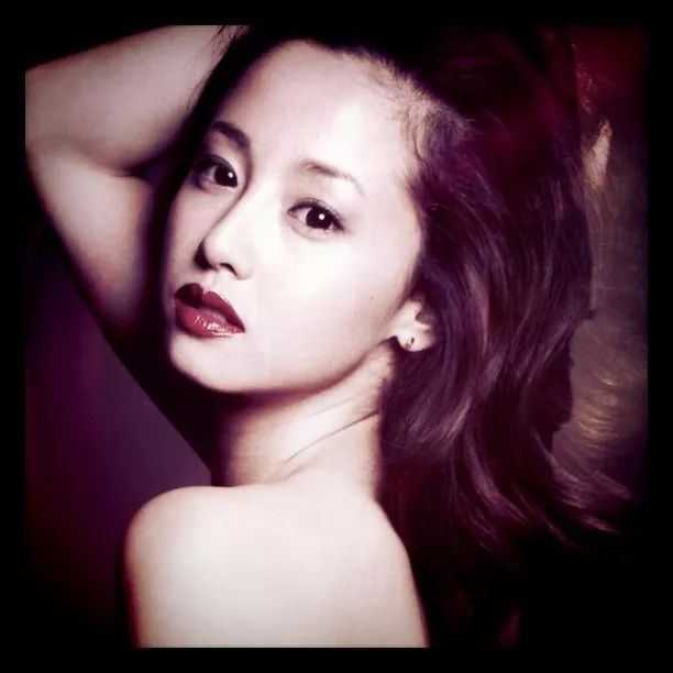 日本女星被爆吸毒,日本女星承认吸毒10年